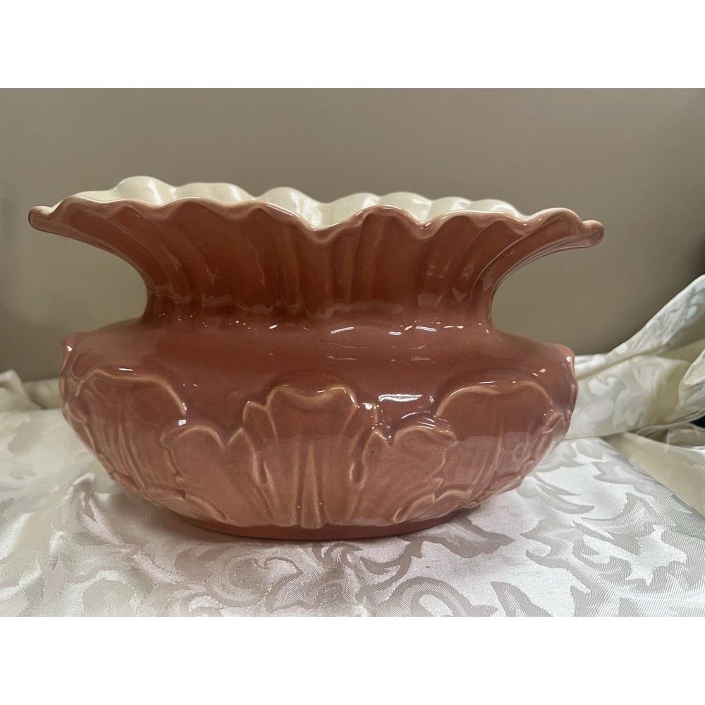 RUM RILL POTTERY PINK ROCHELLE LUSTER VASE‎ # 436 (1587)